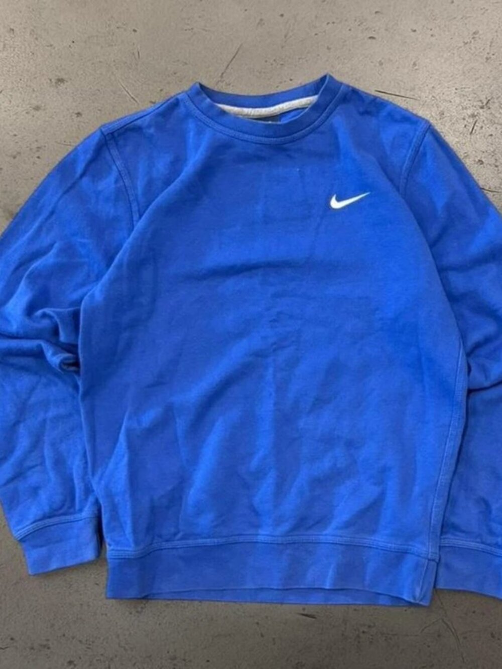 Sick vintage 2000s cotton Nike blue crewneck sweatshirt